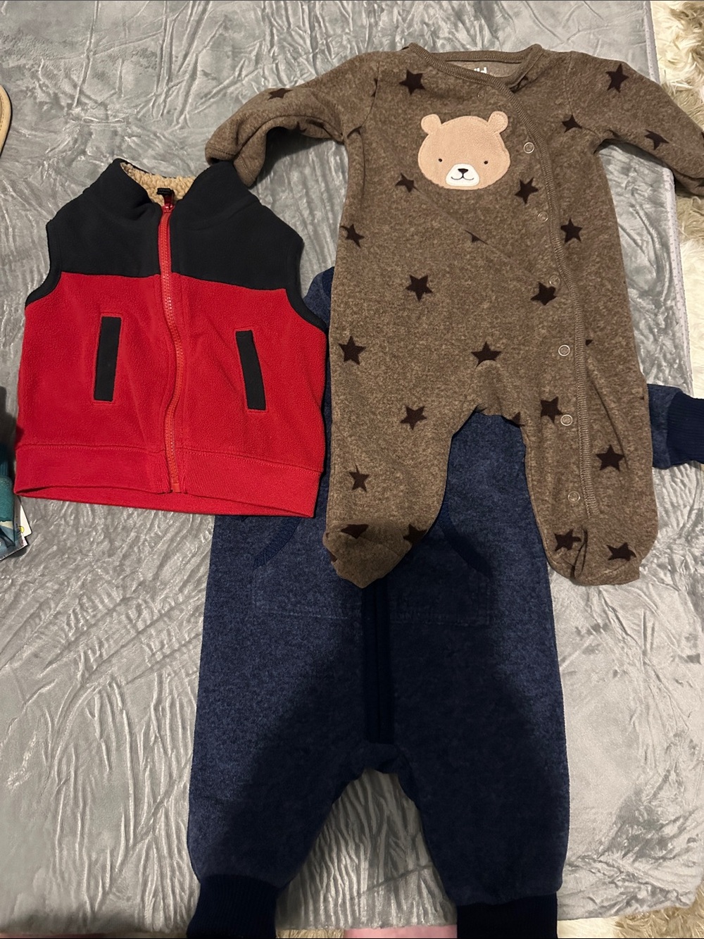 5/$25 Fleece baby bundle